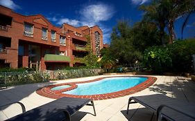 Comfort Apartments Royal Gardens  4*